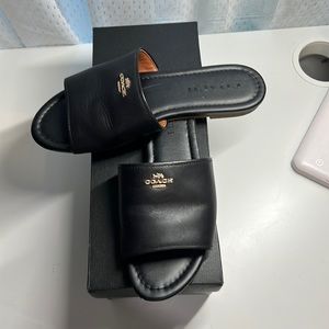 Black coach sandals size 7